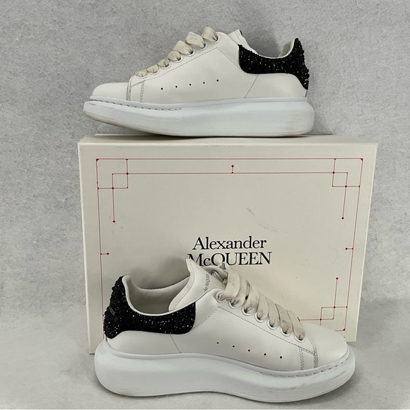 Alexander McQueen Women's Oversized Sneaker in White/Jet Black Crystals 38.5 - Picture 11 of 15